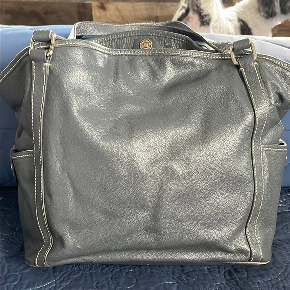 Dooney & Bourke Gray Tote with Soft Leather and Spacious Design - Picture 3 of 5